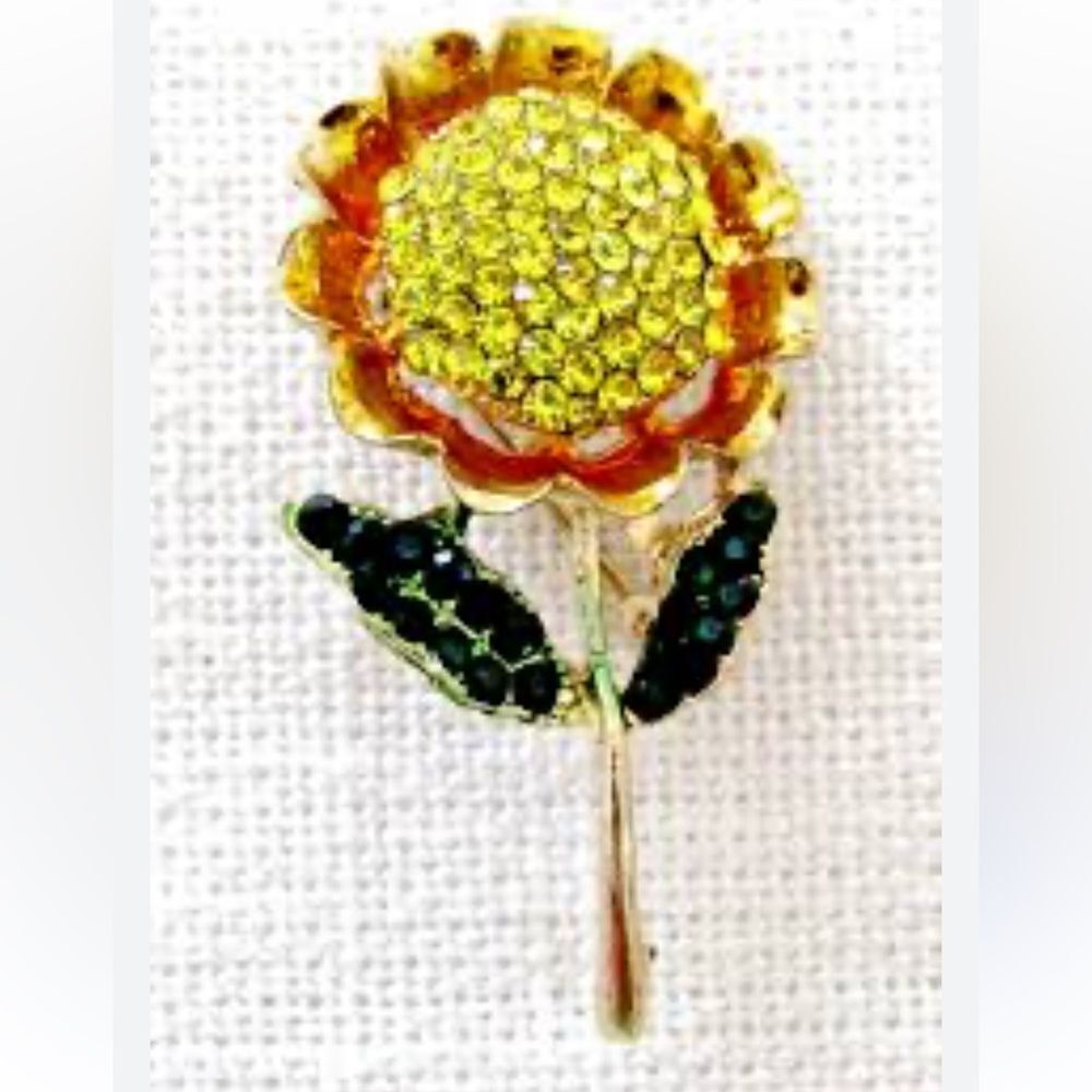 Sunflower Brooch pin with Yellow and Green Accents